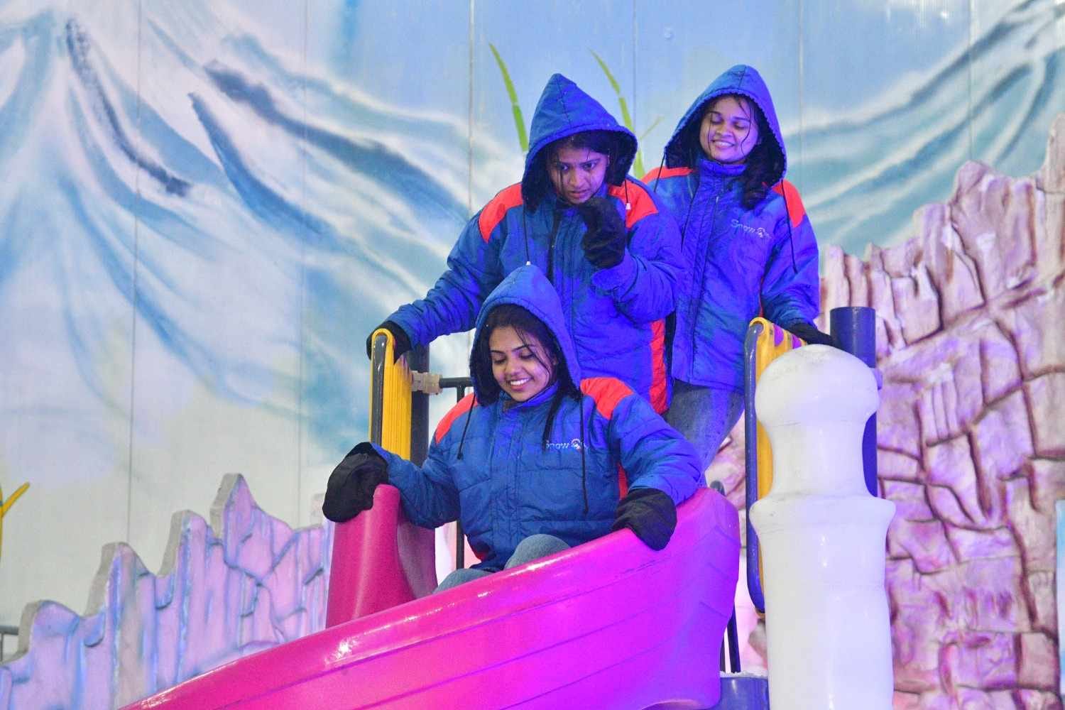 A Frosty Adventure: Weekend Kids Outing in Bangalore Snow City